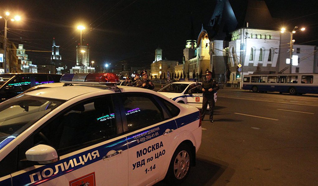 As autoridades de Moscou, na Rússia, evacuaram nesta segunda (26) três estações ferroviárias após receber uma ameaça de bomba; cerca de três mil pessoas foram evacuadas nas estações de Kazansky, Leningradsky e Yaroslavsky (Foto: Valter Lima) As autoridades de Moscou, na Rússia, evacuaram nesta segunda (26) três estações ferroviárias após receber uma ameaça de bomba; cerca de três mil pessoas foram evacuadas nas estações de Kazansky, Leningradsky e Yaroslavsky