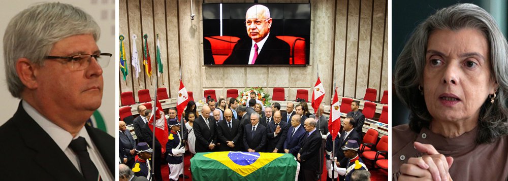 Com o pedido do procurador-geral da República, a presidente do Supremo Tribunal Federal, Cármen Lúcia, pode agora definir até o fim do recesso, que termina dia 31, o nome do novo relator; na noite de ontem, ela autorizou que juízes da equipe de Teori Zavascki, enterrado no último sábado, tomassem novos depoimentos dos delatores; movimentos de Janot e Cármen Lúcia indicam que a fase da Lava Jato contra políticos, numa lista que inclui Michel Temer e vários ministros, não deve perder intensidade (Foto: Gisele Federicce) Com o pedido do procurador-geral da República, a presidente do Supremo Tribunal Federal, Cármen Lúcia, pode agora definir até o fim do recesso, que termina dia 31, o nome do novo relator; na noite de ontem, ela autorizou que juízes da equipe de Teori Zavascki, enterrado no último sábado, tomassem novos depoimentos dos delatores; movimentos de Janot e Cármen Lúcia indicam que a fase da Lava Jato contra políticos, numa lista que inclui Michel Temer e vários ministros, não deve perder intensidade