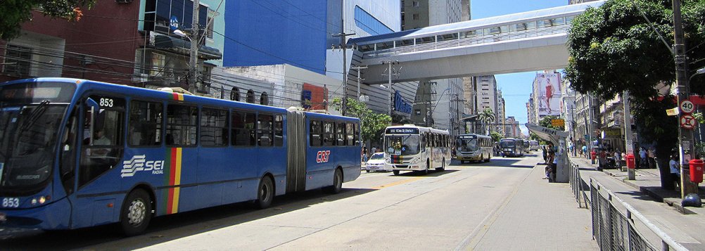 O Conselho Superior de Transporte Metropolitano vota o reajuste das passagens de ônibus nesta sexta (6); os donos das empresas de ônibus defenderão um reajuste de 33,9%; se a proposta for aprovada, o anel A terá um acréscimo de R$ 0,95, passando de R$ 2,80 para R$ 3,75, o anel B sairá de R$ 3,85 para R$ 5,15 (aumento de R$ 1,30) (Foto: Leonardo Lucena) O Conselho Superior de Transporte Metropolitano vota o reajuste das passagens de ônibus nesta sexta (6); os donos das empresas de ônibus defenderão um reajuste de 33,9%; se a proposta for aprovada, o anel A terá um acréscimo de R$ 0,95, passando de R$ 2,80 para R$ 3,75, o anel B sairá de R$ 3,85 para R$ 5,15 (aumento de R$ 1,30)