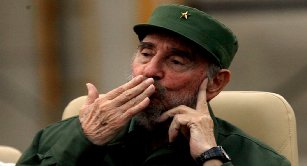 Fidel conseguiu liderar seu país em meio à turbulenta Guerra Fria e seu final. A impressão que fica é que ele estava sempre dois passos adiante do partido e de tudo; artigo de Flávio Aguiar, na Rede Brasil Atual (Foto: Leonardo Attuch) Fidel conseguiu liderar seu país em meio à turbulenta Guerra Fria e seu final. A impressão que fica é que ele estava sempre dois passos adiante do partido e de tudo; artigo de Flávio Aguiar, na Rede Brasil Atual