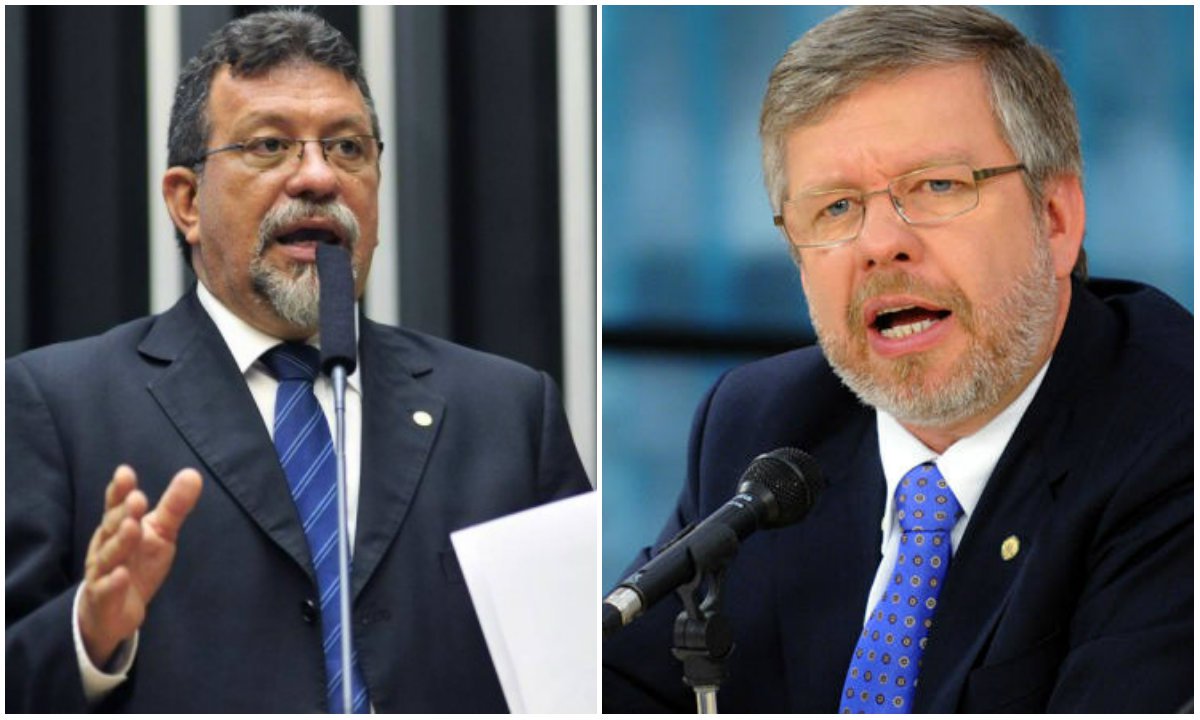 Em nota assinada pelo líder Afonso Florence (PT-BA), deputados petistas dizem que o ex-presidente da Câmara Marco Maia (PT-RS), alvo de mandado de busca e apreensão pela PF nesta segunda-feira 5, "sempre esteve à disposição para colaborar com as investigações iniciadas a partir da delação de um réu confesso"; texto "denuncia a espetacularização desnecessária" e "questiona o conteúdo jurídico e político" da operação (Foto: Gisele Federicce) Em nota assinada pelo líder Afonso Florence (PT-BA), deputados petistas dizem que o ex-presidente da Câmara Marco Maia (PT-RS), alvo de mandado de busca e apreensão pela PF nesta segunda-feira 5, "sempre esteve à disposição para colaborar com as investigações iniciadas a partir da delação de um réu confesso"; texto "denuncia a espetacularização desnecessária" e "questiona o conteúdo jurídico e político" da operação