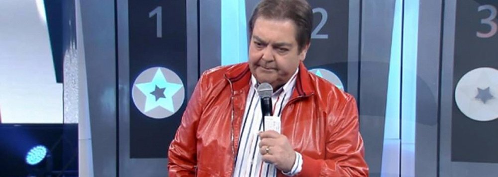 Apresentador da TV Globo causou revolta nas redes sociais ao dizer, ao vivo, durante seu programa neste domingo 6: "Tem mulher que gosta de homem bêbado, que gosta de homem que dá porrada, ela diz 'vou recuperá-lo'. Ah, então vai ser enfermeira, p... Mas tem mulher que gosta de homem que sabe dançar, que puxa a cadeira" (Foto: Gisele Federicce) Apresentador da TV Globo causou revolta nas redes sociais ao dizer, ao vivo, durante seu programa neste domingo 6: "Tem mulher que gosta de homem bêbado, que gosta de homem que dá porrada, ela diz 'vou recuperá-lo'. Ah, então vai ser enfermeira, p... Mas tem mulher que gosta de homem que sabe dançar, que puxa a cadeira"