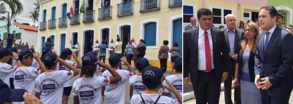 Durante as homenagens à Proclamação da República, em Marechal Deodoro, cidade da grande Maceió, o governador Renan Filho (PMDB) garantiu que o Estado deve lançar na próxima semana o edital para construção do Hospital da Mulher, que deverá ser edificado na capital; "O Hospital da Mulher será o maior equipamento de saúde pública construído nos últimos 40 anos. Alagoas vive um momento diferente do qual vive o Brasil. Por aí, não se paga salários, não se honra compromissos com fornecedores e não se faz investimento. E aqui a gente faz justamente o contrário", afirmou Renan (Foto: Voney Malta) Durante as homenagens à Proclamação da República, em Marechal Deodoro, cidade da grande Maceió, o governador Renan Filho (PMDB) garantiu que o Estado deve lançar na próxima semana o edital para construção do Hospital da Mulher, que deverá ser edificado na capital; "O Hospital da Mulher será o maior equipamento de saúde pública construído nos últimos 40 anos. Alagoas vive um momento diferente do qual vive o Brasil. Por aí, não se paga salários, não se honra compromissos com fornecedores e não se faz investimento. E aqui a gente faz justamente o contrário", afirmou Renan
