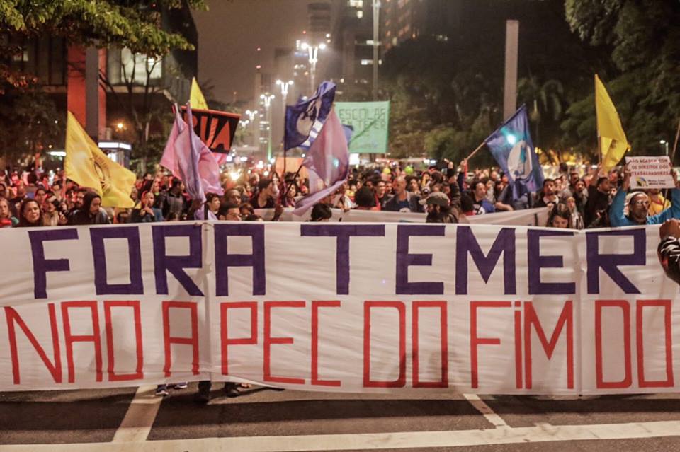 São inúmeros os estudos afirmando a tragédia que a "PEC do Fim do Mundo" causará ao país. Será o fim de serviços e políticas públicas essenciais para o combate à desigualdade, miséria, pobreza e violência (Foto: Graça Costa) São inúmeros os estudos afirmando a tragédia que a "PEC do Fim do Mundo" causará ao país. Será o fim de serviços e políticas públicas essenciais para o combate à desigualdade, miséria, pobreza e violência
