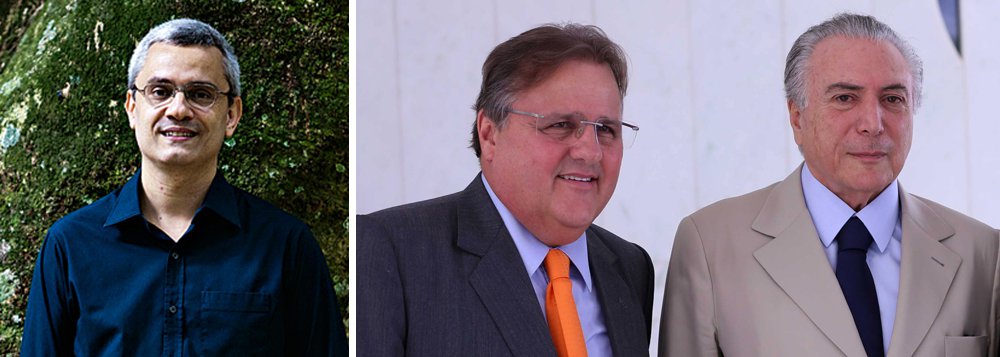 Jornalista Mário Magalhães disse que o presidente Michel Temer atuou como chefe de uma "república de bananas" no escândalo de corrupção denunciado pelo ex-ministro da Cultura Marcelo Calero, sobre o agora ex-ministro Geddel Vieira Lima, e agindo para a Advocacia-Geral da União cuidar do caso; "Tudo bancado, do salário dos governantes ao do pessoal da AGU, com o sofrido dinheiro dos contribuintes. Isso não é coisa de República, mas de republiqueta", diz Mário; para ele, de personagens controversos da República, Temer e seus lugares-tenentes se transformaram em "figuras de republiqueta e ópera-bufa" (Foto: Aquiles Lins) Jornalista Mário Magalhães disse que o presidente Michel Temer atuou como chefe de uma "república de bananas" no escândalo de corrupção denunciado pelo ex-ministro da Cultura Marcelo Calero, sobre o agora ex-ministro Geddel Vieira Lima, e agindo para a Advocacia-Geral da União cuidar do caso; "Tudo bancado, do salário dos governantes ao do pessoal da AGU, com o sofrido dinheiro dos contribuintes. Isso não é coisa de República, mas de republiqueta", diz Mário; para ele, de personagens controversos da República, Temer e seus lugares-tenentes se transformaram em "figuras de republiqueta e ópera-bufa"