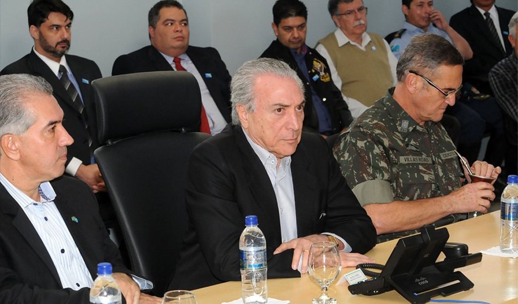 Concessão de aposentadorias e pensões aos militares, que corresponde a 44,8% do rombo na previdência dos servidores da União, não faz parte da reforma do setor prevista pelo governo interino de Michel Temer; a proposta que deve ser apresentada ao Congresso prevê fixar uma idade mínima para o INSS, por volta dos 65 anos; para geração futura, a faixa pode passar para 70 anos (Foto: Roberta Namour) www.brasil247.com - Concessão de aposentadorias e pensões aos militares, que corresponde a 44,8% do rombo na previdência dos servidores da União, não faz parte da reforma do setor prevista pelo governo interino de Michel Temer; a proposta que deve ser apresentada ao Congresso prevê fixar uma idade mínima para o INSS, por volta dos 65 anos; para geração futura, a faixa pode passar para 70 anos