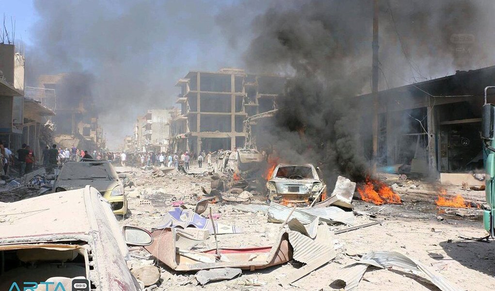 Explosão de um caminhão-bomba reivindicada pelo Estado Islâmico deixou quase 50 mortos e dezenas de feridos na cidade síria de Qamishli, no nordeste do país; ao menos 31 morreram e outras 170 teriam ficado feridas no ataque (Foto: Paulo Emílio) Explosão de um caminhão-bomba reivindicada pelo Estado Islâmico deixou quase 50 mortos e dezenas de feridos na cidade síria de Qamishli, no nordeste do país; ao menos 31 morreram e outras 170 teriam ficado feridas no ataque
