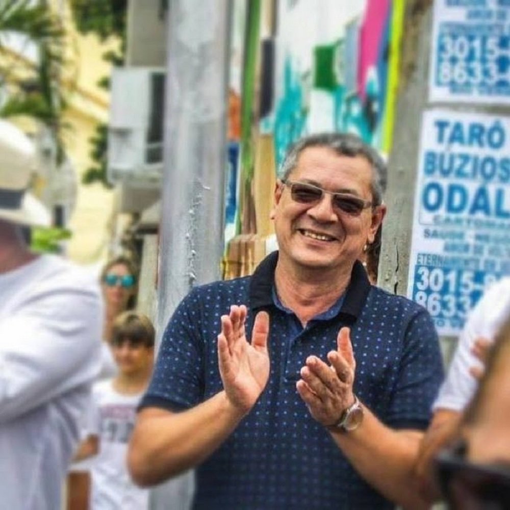 O ex-secretário da Cidade Sustentável de Salvador Ivanilson Gomes (PV) foi nomeado para a Gerência de Projeto no Ministério do Meio Ambiente, cujo ministro é Sarney Filho (PV); Ivanilson entra no governo Temer pela cota do prefeito ACM Neto (DEM) (Foto: Romulo Faro) O ex-secretário da Cidade Sustentável de Salvador Ivanilson Gomes (PV) foi nomeado para a Gerência de Projeto no Ministério do Meio Ambiente, cujo ministro é Sarney Filho (PV); Ivanilson entra no governo Temer pela cota do prefeito ACM Neto (DEM)