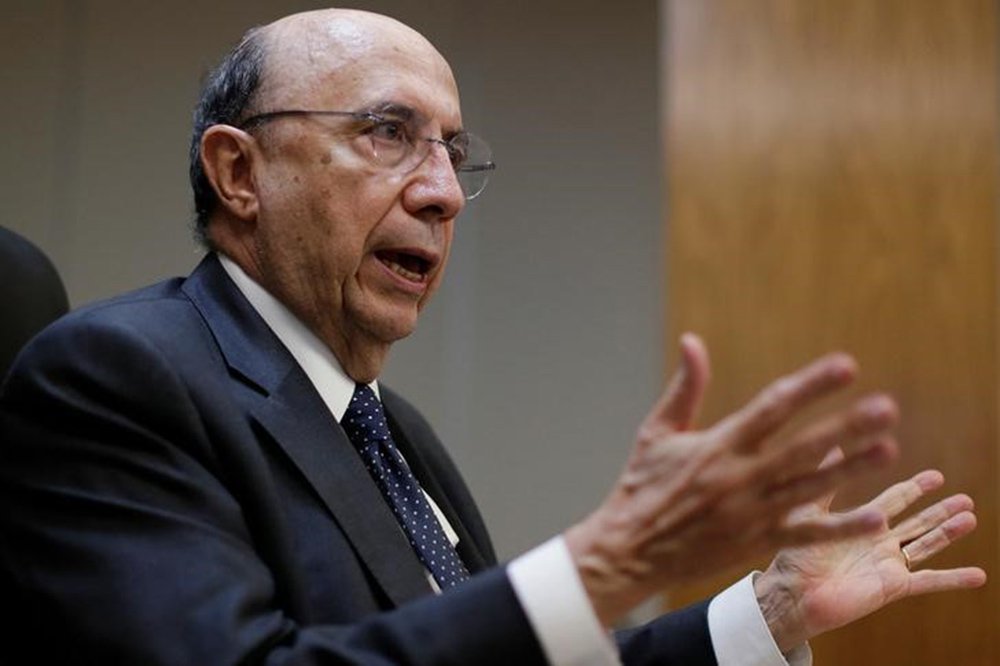 Ministro da Fazenda, Henrique Meirelles, durante entrevista à Reuters em Brasília 02/06/2016 REUTERS/Ueslei Marcelino (Foto: Gisele Federicce) Ministro da Fazenda, Henrique Meirelles, durante entrevista à Reuters em Brasília 02/06/2016 REUTERS/Ueslei Marcelino