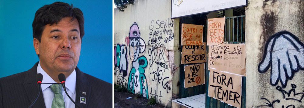 O ministro da Educação, Mendonça Filho, anunciou que vai cancelar a prova do Exame Nacional do Ensino Médio (Enem) nas escolas ocupadas por estudantes em protesto no país, caso não sejam desocupadas até o dia 31 de outubro; "Espero que essa decisão não chegue a termo, que até o dia 31 o consenso prevaleça e os jovens desocupem e que as entidades que estão patrocinando as ocupações colaborem nessa direção", disse, em coletiva de imprensa; caso seja cancelada, a prova será posteriormente remarcada para esses estudantes, segundo o ministro (Foto: Leonardo Lucena) O ministro da Educação, Mendonça Filho, anunciou que vai cancelar a prova do Exame Nacional do Ensino Médio (Enem) nas escolas ocupadas por estudantes em protesto no país, caso não sejam desocupadas até o dia 31 de outubro; "Espero que essa decisão não chegue a termo, que até o dia 31 o consenso prevaleça e os jovens desocupem e que as entidades que estão patrocinando as ocupações colaborem nessa direção", disse, em coletiva de imprensa; caso seja cancelada, a prova será posteriormente remarcada para esses estudantes, segundo o ministro
