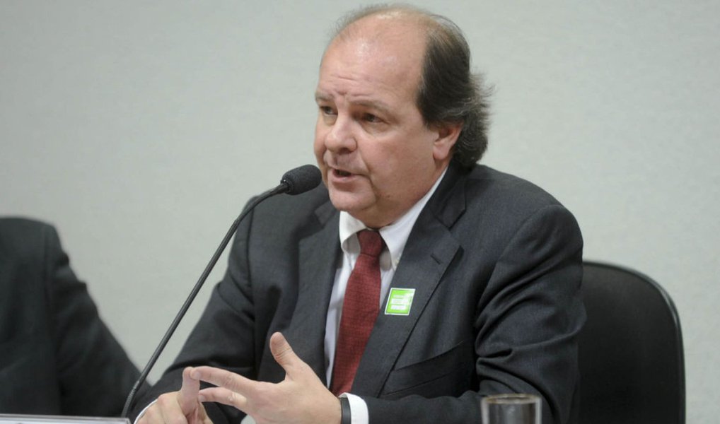 A Segunda Turma do Supremo Tribunal Federal (STF) rejeitou nesta terça (21) pedido de liberdade feito pela defesa do ex-diretor da Área Internacional da Petrobras Jorge Zelada, condenado a 12 anos e dois meses de prisão pelos crimes de corrução passiva e lavagem de dinheiro nas investigações da Operação Lava Jato (Foto: Valter Lima) A Segunda Turma do Supremo Tribunal Federal (STF) rejeitou nesta terça (21) pedido de liberdade feito pela defesa do ex-diretor da Área Internacional da Petrobras Jorge Zelada, condenado a 12 anos e dois meses de prisão pelos crimes de corrução passiva e lavagem de dinheiro nas investigações da Operação Lava Jato
