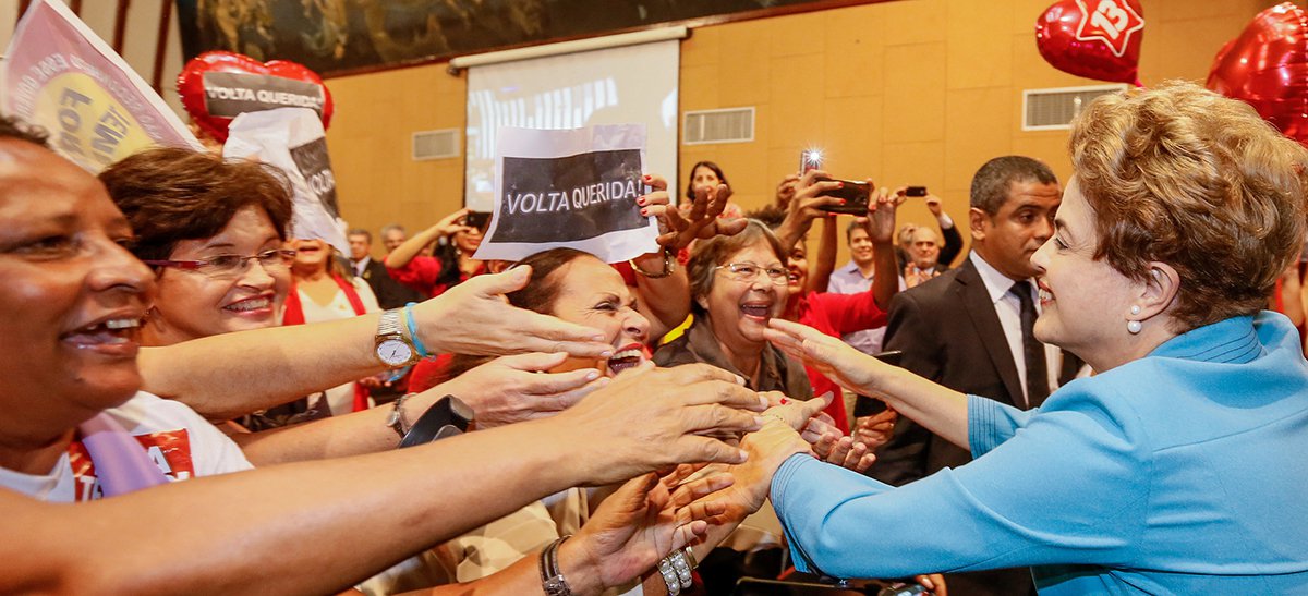 Arrecadação de verba para que a presidente eleita viaje pelo País denunciando o golpe parlamentar já havia arrecadado mais de R$ 288 mil, de 4.006 doadores, pela internet no segundo dia de campanha; a meta da campanha, chamada de Jornada pela Democracia, é chegar aos R$ 500 mil (Foto: Gisele Federicce) Arrecadação de verba para que a presidente eleita viaje pelo País denunciando o golpe parlamentar já havia arrecadado mais de R$ 288 mil, de 4.006 doadores, pela internet no segundo dia de campanha; a meta da campanha, chamada de Jornada pela Democracia, é chegar aos R$ 500 mil