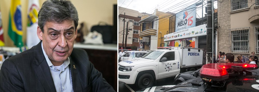 O candidato à Prefeitura de Porto Alegre Sebastião Melo (PMDB) fez um pronunciamento emocionado sobre a morte de Plínio Zalewski, um dos coordenadores do plano de governo do peemedebista. Melo se dirigiu à família e aos amigos de Plínio e afirmou que “a memória dele nunca será esquecida”; chorando muito, o candidato disse ainda que “nunca houve uma pessoa que quis tanto que ele fosse candidato a prefeito”; Plínio Zalewski foi encontrado morto em um banheiro do diretório do partido; ao lado de Ibsen Pinheiro, Pedro Simon e outras personalidades, Melo pediu desculpas aos jornalistas por estar muito emocionado e encerrou a declaração afirmando: “política pra mim sempre foi paz, e eu vou continuar nesse caminho” (Foto: Leonardo Lucena) O candidato à Prefeitura de Porto Alegre Sebastião Melo (PMDB) fez um pronunciamento emocionado sobre a morte de Plínio Zalewski, um dos coordenadores do plano de governo do peemedebista. Melo se dirigiu à família e aos amigos de Plínio e afirmou que “a memória dele nunca será esquecida”; chorando muito, o candidato disse ainda que “nunca houve uma pessoa que quis tanto que ele fosse candidato a prefeito”; Plínio Zalewski foi encontrado morto em um banheiro do diretório do partido; ao lado de Ibsen Pinheiro, Pedro Simon e outras personalidades, Melo pediu desculpas aos jornalistas por estar muito emocionado e encerrou a declaração afirmando: “política pra mim sempre foi paz, e eu vou continuar nesse caminho”