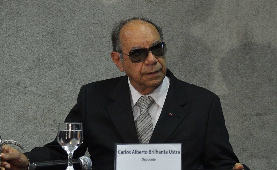 O reconhecimento da União sobre os crimes de tortura praticados por Ustra não foram suficientes para que ele fosse punido. Ustra morreu livre. E, depois de morto, virou best seller (Foto: Camilo Vannuchi) O reconhecimento da União sobre os crimes de tortura praticados por Ustra não foram suficientes para que ele fosse punido. Ustra morreu livre. E, depois de morto, virou best seller