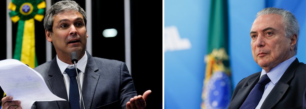 Em análise sobre a PEC 241, proposta por Michel Temer para limitar os gastos do governo pelos próximos 20 anos, o senador Lindbergh Farias (PT-RJ) avalia que a medida "desmonta o Estado de Bem-Estar Social", e "vai além de uma reforma fiscal ao impor uma queda dos gastos e investimentos federais em termos do PIB e em termos per capita"; Lindbergh contesta ainda versão sustentada pela equipe econômica do Planalto de que não haverá redução de gastos com a saúde; "O esforço retórico do governo de que não haverá cortes de gastos em saúde é mentiroso", diz o senador; leia a íntegra (Foto: Lindbergh Farias) Em análise sobre a PEC 241, proposta por Michel Temer para limitar os gastos do governo pelos próximos 20 anos, o senador Lindbergh Farias (PT-RJ) avalia que a medida "desmonta o Estado de Bem-Estar Social", e "vai além de uma reforma fiscal ao impor uma queda dos gastos e investimentos federais em termos do PIB e em termos per capita"; Lindbergh contesta ainda versão sustentada pela equipe econômica do Planalto de que não haverá redução de gastos com a saúde; "O esforço retórico do governo de que não haverá cortes de gastos em saúde é mentiroso", diz o senador; leia a íntegra
