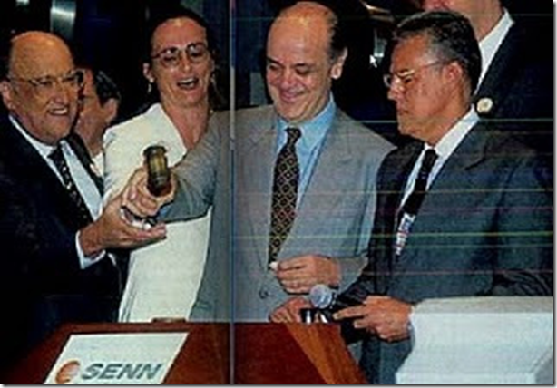 O golpista Pedro Parente é presidente da Petrobras e deveria ser preso com uma pena de 50 anos, se o Brasil fosse sério. A acusação seria de traição, conspiração e de ações de lesa-pátria (Foto: Davis Sena Filho) O golpista Pedro Parente é presidente da Petrobras e deveria ser preso com uma pena de 50 anos, se o Brasil fosse sério. A acusação seria de traição, conspiração e de ações de lesa-pátria