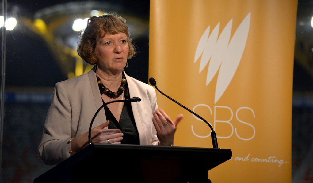 Jornalista Sally-Ann Wilson, Presidente da Public Media Alliance (PMA), maior entidade representativa organizações de comunicação pública no mundo, defende que é necessário garantir a independência dos veículos de governos; "Garantir que o mandato do presidente-executivo não coincida com as eleições presidenciais e parlamentares é uma boa medida, pois assim se pode tentar retirar a influência de políticos sobre o que é veiculado na comunicação pública", defendeu; PMA congrega 104 emissoras de rádio e TV de 54 países e atua pela manutenção da autonomia e independência dos veículos em casos de tentativas de interferência (Foto: Aquiles Lins) Jornalista Sally-Ann Wilson, Presidente da Public Media Alliance (PMA), maior entidade representativa organizações de comunicação pública no mundo, defende que é necessário garantir a independência dos veículos de governos; "Garantir que o mandato do presidente-executivo não coincida com as eleições presidenciais e parlamentares é uma boa medida, pois assim se pode tentar retirar a influência de políticos sobre o que é veiculado na comunicação pública", defendeu; PMA congrega 104 emissoras de rádio e TV de 54 países e atua pela manutenção da autonomia e independência dos veículos em casos de tentativas de interferência