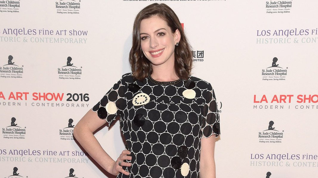 ONU Mulheres anunciou a nomeação da atriz norte-americana Anne Hathaway como embaixadora da Boa Vontade; apoiadora de longa data dos direitos das meninas e mulheres, Hathaway focará seus esforços na questão da carga desigual de trabalho doméstico, um dos principais obstáculos à igualdade de gênero (Foto: Aquiles Lins) ONU Mulheres anunciou a nomeação da atriz norte-americana Anne Hathaway como embaixadora da Boa Vontade; apoiadora de longa data dos direitos das meninas e mulheres, Hathaway focará seus esforços na questão da carga desigual de trabalho doméstico, um dos principais obstáculos à igualdade de gênero