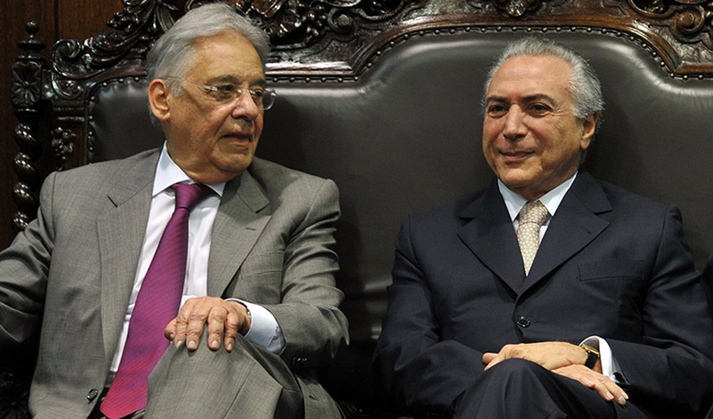 Afinal, o que FHC tem a aconselhar sobre "os temas econômicos"? Seu reinado de oito anos foi um verdadeiro desastre. Se depender dos "conselhos" de FHC para área econômica, os trabalhadores estão ferrados! (Foto: Altamiro Borges) Afinal, o que FHC tem a aconselhar sobre "os temas econômicos"? Seu reinado de oito anos foi um verdadeiro desastre. Se depender dos "conselhos" de FHC para área econômica, os trabalhadores estão ferrados!