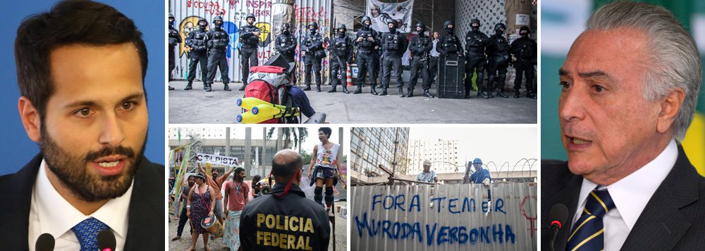 Mais de 70 servidores do Ministério da Cultura foram exonerados nesta terça-feira 26; lista inclui funcionários de secretarias ligadas à pasta, de bibliotecas, do Instituto do Patrimônio Histórico e Artístico Nacional (Iphan) e do gabinete do atual ministro, Marcelo Calero; devassa acontece um dia depois de policiais terem invadido o Palácio Capanema no Rio, onde funcionam o Iphan e o MinC, e que estava ocupado há mais de dois meses por manifestantes contrários à extinção da pasta - decisão do governo interino de Michel Temer que acabou sendo revertida; o escritor e crítico de cinema Pablo Villaça lamentou a "desmobilização da classe" artística após a recriação do ministério; "É o Ministério da DESTRUIÇÃO da Cultura. Eu AVISEI que não era pra comemorar sua recriação, que era (outro) golpe" (Foto: Gisele Federicce) Mais de 70 servidores do Ministério da Cultura foram exonerados nesta terça-feira 26; lista inclui funcionários de secretarias ligadas à pasta, de bibliotecas, do Instituto do Patrimônio Histórico e Artístico Nacional (Iphan) e do gabinete do atual ministro, Marcelo Calero; devassa acontece um dia depois de policiais terem invadido o Palácio Capanema no Rio, onde funcionam o Iphan e o MinC, e que estava ocupado há mais de dois meses por manifestantes contrários à extinção da pasta - decisão do governo interino de Michel Temer que acabou sendo revertida; o escritor e crítico de cinema Pablo Villaça lamentou a "desmobilização da classe" artística após a recriação do ministério; "É o Ministério da DESTRUIÇÃO da Cultura. Eu AVISEI que não era pra comemorar sua recriação, que era (outro) golpe"
