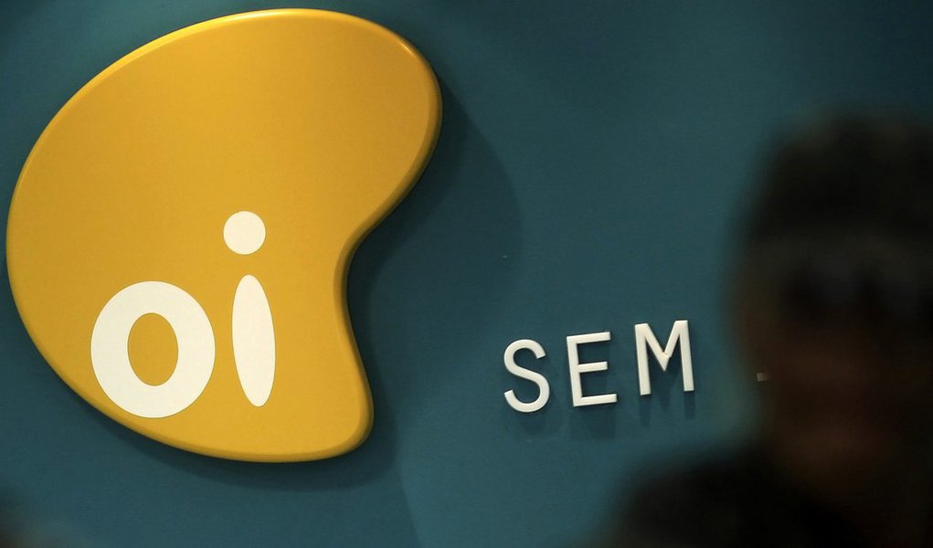 Em nota à imprensa, Clube de Engenharia defende intervenção da Anatel na Oi, que fez pedido de recuperação judicial envolvendo R$ 65,4 bilhões, para resguardar a segurança e a continuidade dos serviços prestados pela companhia; "O Clube de Engenharia espera da ANATEL que garanta a segurança institucional do sistema de comunicações operado pela Oi, a partir da elaboração de um plano de contingência em conjunto com a empresa, no qual fique expressa a possibilidade de intervenção na concessionária, tal como previsto pelo artigo 110 da Lei Geral de Telecomunicações, de modo a preservar a qualidade e a continuidade dos serviços por ela prestados", diz a entidade (Foto: Aquiles Lins) Em nota à imprensa, Clube de Engenharia defende intervenção da Anatel na Oi, que fez pedido de recuperação judicial envolvendo R$ 65,4 bilhões, para resguardar a segurança e a continuidade dos serviços prestados pela companhia; "O Clube de Engenharia espera da ANATEL que garanta a segurança institucional do sistema de comunicações operado pela Oi, a partir da elaboração de um plano de contingência em conjunto com a empresa, no qual fique expressa a possibilidade de intervenção na concessionária, tal como previsto pelo artigo 110 da Lei Geral de Telecomunicações, de modo a preservar a qualidade e a continuidade dos serviços por ela prestados", diz a entidade