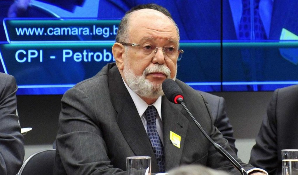 Ex-presidente da OAS diz em depoimento ao juiz Sérgio Moro que está sofrendo com as consequências da Lava Jato e promete revelar todos os crimes que cometeu, "seja quem for do outro lado"; "Eu sei dos crimes que cometi, não estou fugindo de nenhum deles e direi todos que cometi, seja quem for do outro lado", assegurou (Foto: Gisele Federicce) Ex-presidente da OAS diz em depoimento ao juiz Sérgio Moro que está sofrendo com as consequências da Lava Jato e promete revelar todos os crimes que cometeu, "seja quem for do outro lado"; "Eu sei dos crimes que cometi, não estou fugindo de nenhum deles e direi todos que cometi, seja quem for do outro lado", assegurou