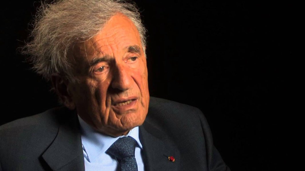 “Sobrevivente do Holocausto, Elie Wiesel, em artigos jornalísticos, livros e pronunciamentos públicos, procurou assegurar-se de que o mundo nunca esqueça aquele infame genocídio. Para que nunca mais se repita semelhante tragédia”, diz a nota do Itamaraty (Foto: Leonardo Attuch) “Sobrevivente do Holocausto, Elie Wiesel, em artigos jornalísticos, livros e pronunciamentos públicos, procurou assegurar-se de que o mundo nunca esqueça aquele infame genocídio. Para que nunca mais se repita semelhante tragédia”, diz a nota do Itamaraty