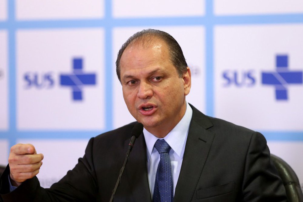 Brasília - O ministro da Saúde, Ricardo Barros, concede sua primeira entrevista coletiva à imprensa sobre assuntos relacionados à pasta (Wilson Dias/Agência Brasil) (Foto: Gisele Federicce) Brasília - O ministro da Saúde, Ricardo Barros, concede sua primeira entrevista coletiva à imprensa sobre assuntos relacionados à pasta (Wilson Dias/Agência Brasil)