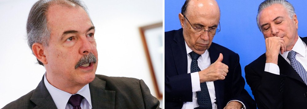 "A PEC 241 é o marco histórico desta reversão golpista do novo desenvolvimentismo ao neoliberalismo tardio. Ela estabelece um teto para todos os gastos sociais, alterando radicalmente o conceito estabelecido na Constituição de 1988 de formação de um Estado do Bem-Estar Social", diz o ex-ministro da Educação e da Casa Civil, Aloizio Mercadante, em artigo exclusivo para o 247; "Os pobres estão, mais uma vez na história, saindo do orçamento, do acesso as políticas sociais e de consumo. Falta só acabar com o PT, que derrotou de forma democrática, nas urnas, por quatro vezes seguidas, essa agenda de retrocesso histórico e social" (Foto: Leonardo Attuch) "A PEC 241 é o marco histórico desta reversão golpista do novo desenvolvimentismo ao neoliberalismo tardio. Ela estabelece um teto para todos os gastos sociais, alterando radicalmente o conceito estabelecido na Constituição de 1988 de formação de um Estado do Bem-Estar Social", diz o ex-ministro da Educação e da Casa Civil, Aloizio Mercadante, em artigo exclusivo para o 247; "Os pobres estão, mais uma vez na história, saindo do orçamento, do acesso as políticas sociais e de consumo. Falta só acabar com o PT, que derrotou de forma democrática, nas urnas, por quatro vezes seguidas, essa agenda de retrocesso histórico e social"