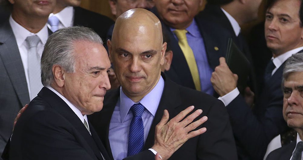 Brasília - O presidente interino Michel Temer durante cerimônia de posse aos ministros de seu governo, no Palácio do Planalto (Valter Campanato/Agência Brasill) (Foto: Gisele Federicce) Brasília - O presidente interino Michel Temer durante cerimônia de posse aos ministros de seu governo, no Palácio do Planalto (Valter Campanato/Agência Brasill)