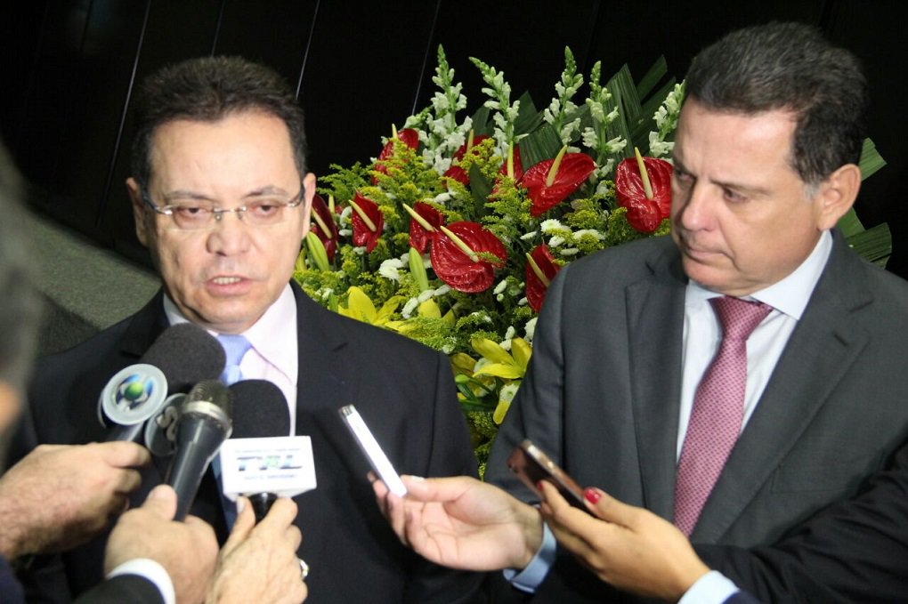 Eduardo Botelho (PSB), vice-presidente da Assembleia Legislativa do Mato Grosso, autor da proposta de entrega de título de cidadão mato-grossense ao governador Marconi Perillo afirmou que o tucano é um homem extremamente preparado, que reúne todas as condições de inclusive ser presidente da República; "Quem sabe em breve não tenhamos o PSDB lançando Marconi para presidente?” (Foto: José Barbacena) Eduardo Botelho (PSB), vice-presidente da Assembleia Legislativa do Mato Grosso, autor da proposta de entrega de título de cidadão mato-grossense ao governador Marconi Perillo afirmou que o tucano é um homem extremamente preparado, que reúne todas as condições de inclusive ser presidente da República; "Quem sabe em breve não tenhamos o PSDB lançando Marconi para presidente?”