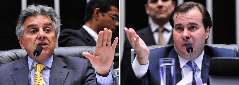 Deputado que presidiu a sessão na noite desta segunda-feira 19, em que estava pautado para votação o projeto de anistia parlamentares e empresas que utilizaram caixa 2 para doações eleitorais, Beto Mansur (PRB-SP), primeiro-secretário da Câmara, afirma: "quem decide a pauta é o presidente da Câmara e os líderes. Não eu"; segundo ele, "a maioria, quase totalidade dos líderes lutaram pela aprovação do projeto" (Foto: Gisele Federicce) Deputado que presidiu a sessão na noite desta segunda-feira 19, em que estava pautado para votação o projeto de anistia parlamentares e empresas que utilizaram caixa 2 para doações eleitorais, Beto Mansur (PRB-SP), primeiro-secretário da Câmara, afirma: "quem decide a pauta é o presidente da Câmara e os líderes. Não eu"; segundo ele, "a maioria, quase totalidade dos líderes lutaram pela aprovação do projeto"