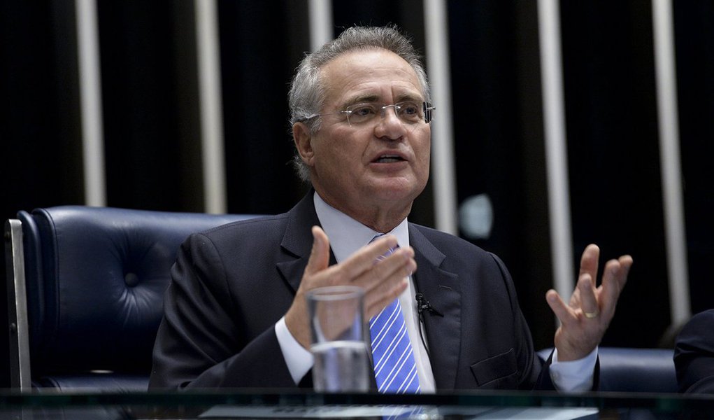 Presidente do Senado, Renan Calheiros (PMDB-AL), disse que episódios como da apresentação da denúncia contra o ex-presidente Lula pela força-tarefa da Lava Jato retiram "prestígio" do Ministério Público; ele defendeu que não se pode fazer denúncias por "mobilização política" (Foto: Gisele Federicce) Presidente do Senado, Renan Calheiros (PMDB-AL), disse que episódios como da apresentação da denúncia contra o ex-presidente Lula pela força-tarefa da Lava Jato retiram "prestígio" do Ministério Público; ele defendeu que não se pode fazer denúncias por "mobilização política"