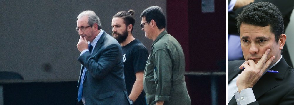 Em nota, o deputado cassado Eduardo Cunha (PMDB-RJ) diz que a decisão de mandar prendê-lo é "absurda" e "sem motivação"; "A referida ação cautelar do Supremo, que pedia minha prisão preventiva, foi extinta e o juiz, nos fundamentos da decretação de prisão, utiliza os fundamentos dessa ação cautelar, bem como de fatos atinentes a outros inquéritos que não estão sob sua jurisdição, não sendo ele juiz competente para deliberar", diz o texto; "Meus advogados tomarão as medidas cabíveis para enfrentar essa absurda decisão", acrescenta Cunha (Foto: Gisele Federicce) Em nota, o deputado cassado Eduardo Cunha (PMDB-RJ) diz que a decisão de mandar prendê-lo é "absurda" e "sem motivação"; "A referida ação cautelar do Supremo, que pedia minha prisão preventiva, foi extinta e o juiz, nos fundamentos da decretação de prisão, utiliza os fundamentos dessa ação cautelar, bem como de fatos atinentes a outros inquéritos que não estão sob sua jurisdição, não sendo ele juiz competente para deliberar", diz o texto; "Meus advogados tomarão as medidas cabíveis para enfrentar essa absurda decisão", acrescenta Cunha