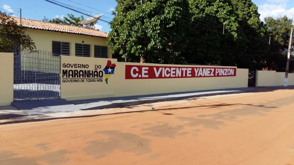 Como parte das ações do Programa Escola Digna, o Governo do Maranhão, por meio da Secretaria de Estado da Educação (Seduc), entrega, no próximo sábado (9), dez escolas da Rede Estadual de Ensino, que foram reconstruídas em oito municípios, para garantir as condições adequadas e necessárias para a qualidade do processo de ensino e da aprendizagem; o Governo do Estado está investindo cerca de R$ 90 milhões na reconstrução de 63 unidades escolares em 36 municípios; trinta delas já foram entregues no mês passado em 16 cidades maranhenses (Foto: Leonardo Lucena) Como parte das ações do Programa Escola Digna, o Governo do Maranhão, por meio da Secretaria de Estado da Educação (Seduc), entrega, no próximo sábado (9), dez escolas da Rede Estadual de Ensino, que foram reconstruídas em oito municípios, para garantir as condições adequadas e necessárias para a qualidade do processo de ensino e da aprendizagem; o Governo do Estado está investindo cerca de R$ 90 milhões na reconstrução de 63 unidades escolares em 36 municípios; trinta delas já foram entregues no mês passado em 16 cidades maranhenses