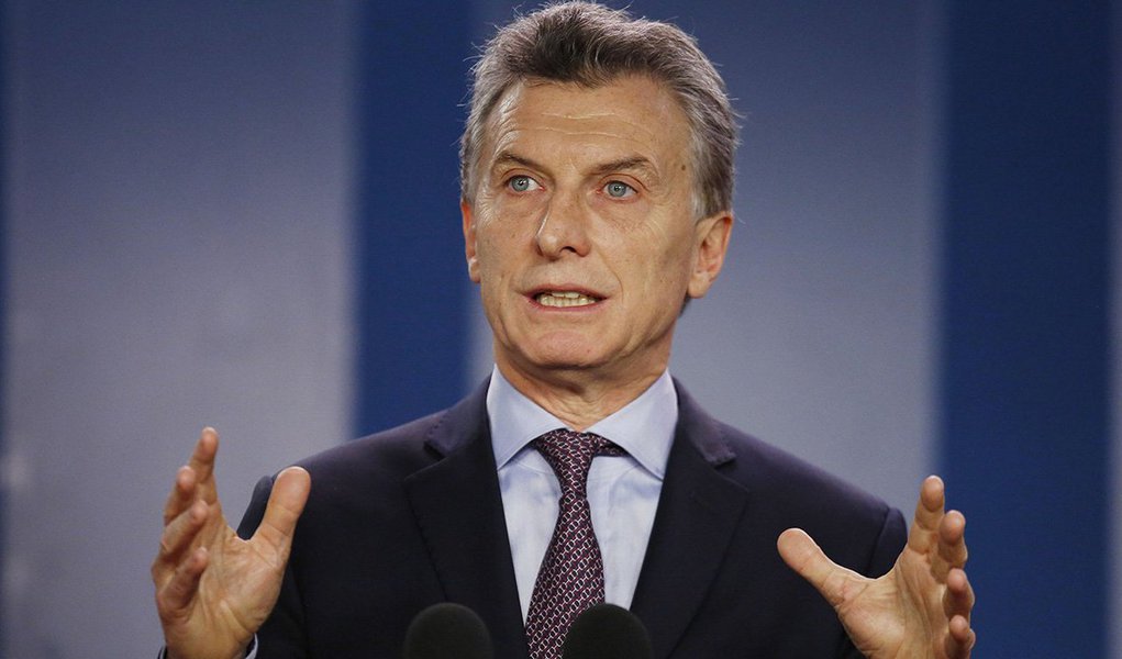 No momento em que a Argentina acelera investigações sobre suposta corrupção vinculada ao kirchnerismo, o governo de Mauricio Macri acelera no Congresso a aprovação de uma lei de delação semelhante à existente no Brasil; sonho do Executivo consiste em que algum deles acuse diretamente o núcleo duro dos Kirchner e, em especial, a ex-presidente Cristina Kirchner; "Acreditamos que vai ser importante para melhorar a luta contra a corrupção", diz ao jornal El País a vice-presidente da Argentina, Gabriela Michetti (Foto: Aquiles Lins) No momento em que a Argentina acelera investigações sobre suposta corrupção vinculada ao kirchnerismo, o governo de Mauricio Macri acelera no Congresso a aprovação de uma lei de delação semelhante à existente no Brasil; sonho do Executivo consiste em que algum deles acuse diretamente o núcleo duro dos Kirchner e, em especial, a ex-presidente Cristina Kirchner; "Acreditamos que vai ser importante para melhorar a luta contra a corrupção", diz ao jornal El País a vice-presidente da Argentina, Gabriela Michetti