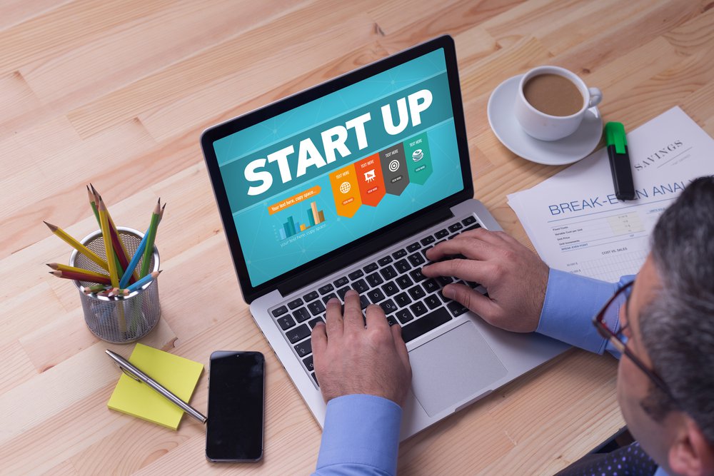 A Acelera Startups é uma escola online de startups, com um acervo gigantesco de conteúdo, que oferece workshops, consultorias e é responsável pela organização do Brasil Empreendedorismo; esse ano, de 8 a 12 de agosto, acontece a segunda edição do evento, que será veiculado online, é gratuito e conta com a participação de 50 especialistas do segmento; serão discutidos em palestras, entrevistas e minicursos assuntos relacionados a empreendedorismo, finanças, comunicação, tecnologia e coaching (Foto: Leonardo Lucena) A Acelera Startups é uma escola online de startups, com um acervo gigantesco de conteúdo, que oferece workshops, consultorias e é responsável pela organização do Brasil Empreendedorismo; esse ano, de 8 a 12 de agosto, acontece a segunda edição do evento, que será veiculado online, é gratuito e conta com a participação de 50 especialistas do segmento; serão discutidos em palestras, entrevistas e minicursos assuntos relacionados a empreendedorismo, finanças, comunicação, tecnologia e coaching