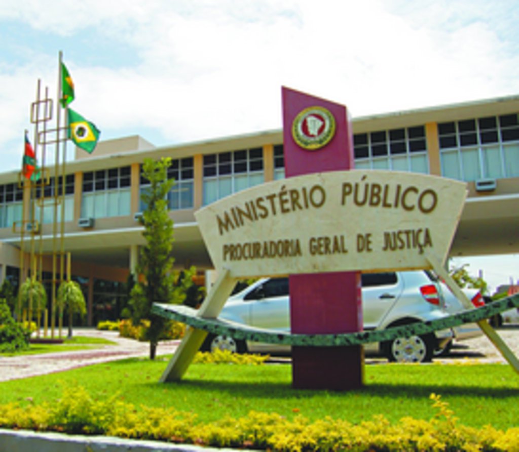 FACHADA DO MINIST…RIO P⁄BLICO, 24CI0401, 24/04/2014, CIDADE, JULIANA VASQUEZ, (Foto: Fatima 247) FACHADA DO MINIST…RIO P⁄BLICO, 24CI0401, 24/04/2014, CIDADE, JULIANA VASQUEZ,