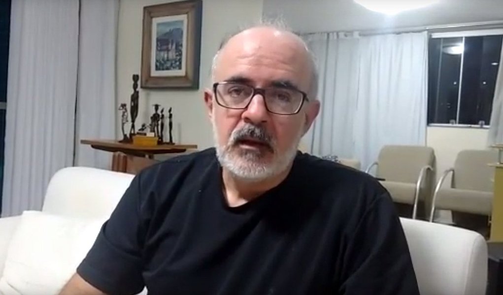 Alexandre Mota, de Natal (RN), acusa a Lava Jato de ser seletiva contra o ex-presidente Lula; "O ordenamento jurídico brasileiro estabelece que as pessoas são inocentes até que se prove o contrário. Isso não vale para petistas. E os procuradores da Lava Jato mostraram que vale muito menos para Lula", diz (Foto: Gisele Federicce) Alexandre Mota, de Natal (RN), acusa a Lava Jato de ser seletiva contra o ex-presidente Lula; "O ordenamento jurídico brasileiro estabelece que as pessoas são inocentes até que se prove o contrário. Isso não vale para petistas. E os procuradores da Lava Jato mostraram que vale muito menos para Lula", diz