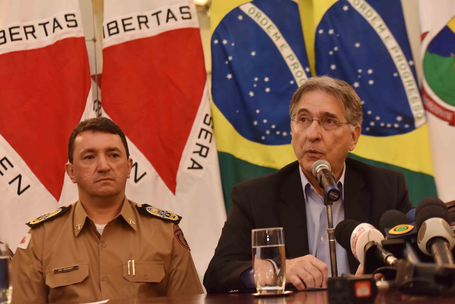 Governador Fernando Pimentel participa de coletiva sobre queima de ônibus 27-06-2018- Prefeitura de Belo Horizonte Foto: Manoel Marques/imprensa-MG (Foto: Leonardo Lucena) Governador Fernando Pimentel participa de coletiva sobre queima de ônibus 27-06-2018- Prefeitura de Belo Horizonte Foto: Manoel Marques/imprensa-MG