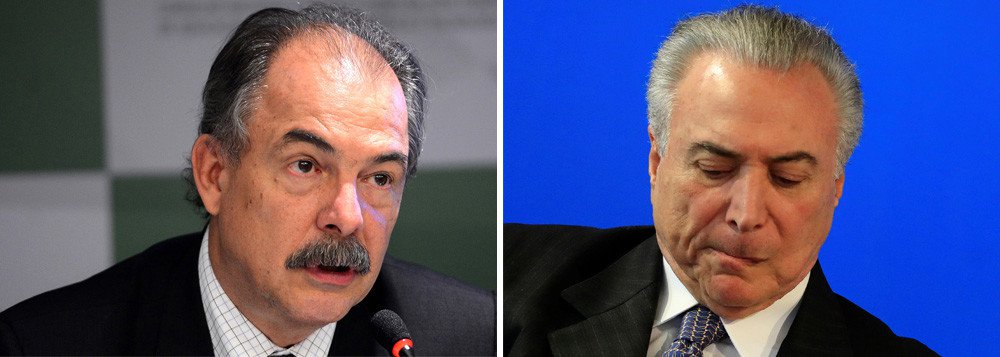 O ex-senador e ex-ministro da Casa Civil do governo Dilma Rousseff, Aloizio Mercadante, afirmou nesta quarta-feira, 27, que o golpe parlamentar que retirou a presidente Dilma Rousseff fracassou em todas as promessas que fez; segundo ele, a retomada da economia do Brasil dependerá da reconstrução de um amplo mercado interno de consumo e na volta do crédito e investimentos públicos; "Para isso, é imprescindível derrotar o golpe e seus representantes e eleger um governo com credibilidade, respaldo popular e que devolva o protagonismo internacional do país e a autoestima do povo" (Foto: Aquiles Lins) O ex-senador e ex-ministro da Casa Civil do governo Dilma Rousseff, Aloizio Mercadante, afirmou nesta quarta-feira, 27, que o golpe parlamentar que retirou a presidente Dilma Rousseff fracassou em todas as promessas que fez; segundo ele, a retomada da economia do Brasil dependerá da reconstrução de um amplo mercado interno de consumo e na volta do crédito e investimentos públicos; "Para isso, é imprescindível derrotar o golpe e seus representantes e eleger um governo com credibilidade, respaldo popular e que devolva o protagonismo internacional do país e a autoestima do povo"