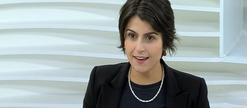 Imbuída do desejo de expor suas ideias e abrir uma discussão saudável no que concerne ao cenário político, a mulher, não podia imaginar que em pleno século 21, diante das câmeras e sendo assistida por milhares de telespectadores fosse, ela, alvo de comportamentos carregados de uma cultura machista e debochada (Foto: Cristiano Lima) Imbuída do desejo de expor suas ideias e abrir uma discussão saudável no que concerne ao cenário político, a mulher, não podia imaginar que em pleno século 21, diante das câmeras e sendo assistida por milhares de telespectadores fosse, ela, alvo de comportamentos carregados de uma cultura machista e debochada