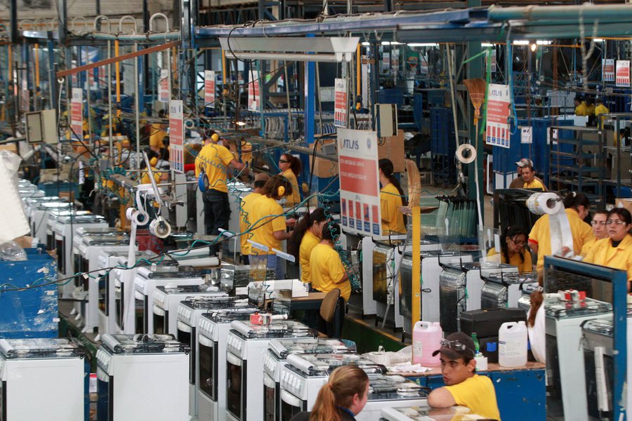 Com crescimento de 260% no primeiro trimestre de 2016, liberações para a indústria respondem por 51,5% do total (Foto: Fatima 247) Com crescimento de 260% no primeiro trimestre de 2016, liberações para a indústria respondem por 51,5% do total