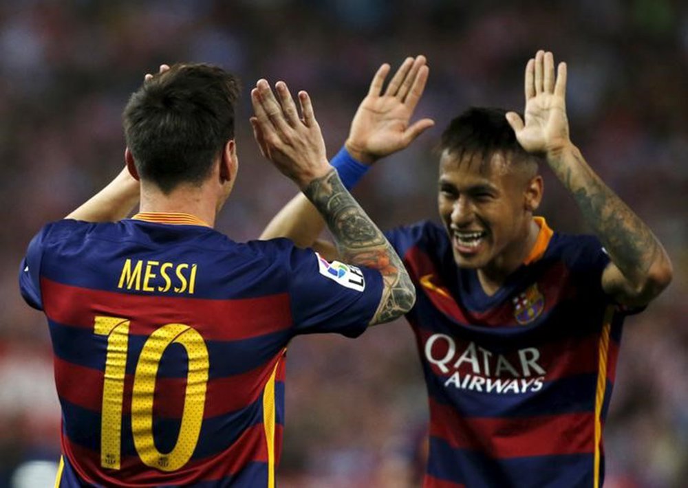 Messi e Neymar comemoram gol do Barcelona contra o Atlético de Madri. 12/09/2016 REUTERS/Javier Barbancho (Foto: Leonardo Lucena) Messi e Neymar comemoram gol do Barcelona contra o Atlético de Madri. 12/09/2016 REUTERS/Javier Barbancho