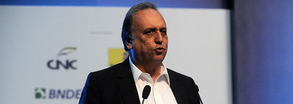 O governador do estado do Rio de Janeiro, Luiz Fernando Pezão participa do 25º Encontro Nacional de Comércio Exterior - ENAEX, no Rio de Janeiro (Tomaz Silva/Agência Brasil) (Foto: Leonardo Lucena) O governador do estado do Rio de Janeiro, Luiz Fernando Pezão participa do 25º Encontro Nacional de Comércio Exterior - ENAEX, no Rio de Janeiro (Tomaz Silva/Agência Brasil)
