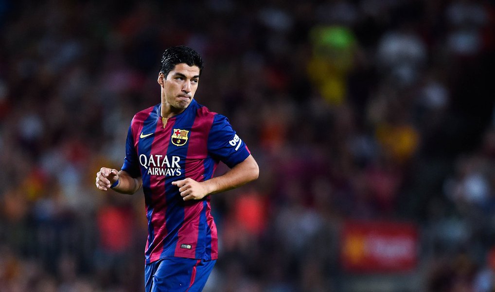 atacante do Barcelona Luis Suárez foi suspenso por duas partidas da Copa do Rei por ter provocado verbalmente um adversário do Espanyol na primeira partida das oitavas de final da competição, informou a federação espanhola; "Estou te esperando, vem aqui. Você é um lixo", disse Suárez, de acordo com a súmula do árbitro após a partida (Foto: Leonardo Lucena) atacante do Barcelona Luis Suárez foi suspenso por duas partidas da Copa do Rei por ter provocado verbalmente um adversário do Espanyol na primeira partida das oitavas de final da competição, informou a federação espanhola; "Estou te esperando, vem aqui. Você é um lixo", disse Suárez, de acordo com a súmula do árbitro após a partida
