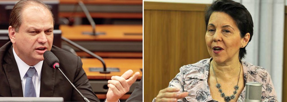 Segundo Tereza Campello, o programa que hoje mantém 17 milhões de crianças nas escolas e possibilita acompanhamento médico a 9 milhões de famílias, gasta cerca de 0,5% do Produto Interno Bruto: “Cinquenta milhões de pessoas. Metade, tem menos de 18 anos de idade”, afirmou; declaração da ministra foi em decorrência da afirmação, nesta terça-feira, do relator do Orçamento do ano que vem, deputado Ricardo Barros (PP-PR), de que está analisando um possível corte de R$ 10 bilhões na verba do Bolsa Família (Foto: Roberta Namour) Segundo Tereza Campello, o programa que hoje mantém 17 milhões de crianças nas escolas e possibilita acompanhamento médico a 9 milhões de famílias, gasta cerca de 0,5% do Produto Interno Bruto: “Cinquenta milhões de pessoas. Metade, tem menos de 18 anos de idade”, afirmou; declaração da ministra foi em decorrência da afirmação, nesta terça-feira, do relator do Orçamento do ano que vem, deputado Ricardo Barros (PP-PR), de que está analisando um possível corte de R$ 10 bilhões na verba do Bolsa Família