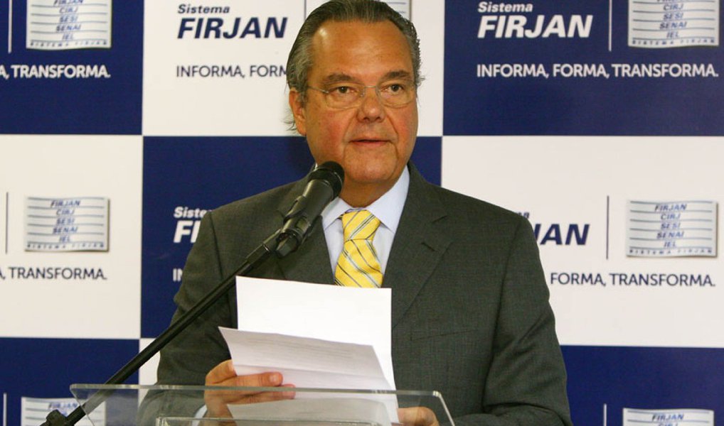 Declaração é do presidente de Eduardo Gouvêa Vieira, presidente da Federação das Indústrias do Estado do Rio de Janeiro (Firjan); para ele, "o governo fez uma meia-sola de reforma fiscal, cobrando mais da sociedade em todos os sentidos" (Foto: Gisele Federicce) Declaração é do presidente de Eduardo Gouvêa Vieira, presidente da Federação das Indústrias do Estado do Rio de Janeiro (Firjan); para ele, "o governo fez uma meia-sola de reforma fiscal, cobrando mais da sociedade em todos os sentidos"