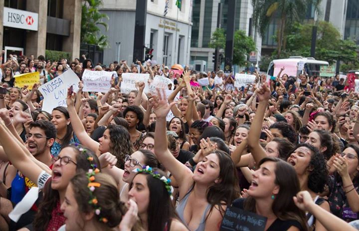 Fica uma grande interrogação: como a educação conseguirá erradicar todas as formas de discriminação, como é meta do Plano Nacional de Educação, sem incluir as mulheres e a população LGBT? (Foto: Camilo Vannuchi) Fica uma grande interrogação: como a educação conseguirá erradicar todas as formas de discriminação, como é meta do Plano Nacional de Educação, sem incluir as mulheres e a população LGBT?