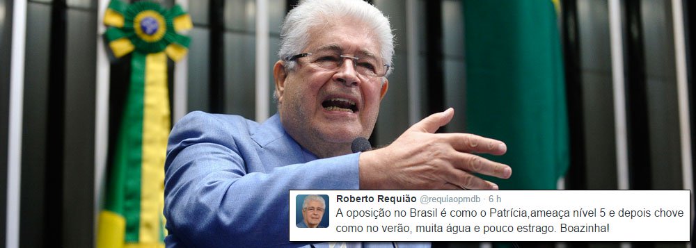 "A oposição no Brasil é como o Patrícia, ameaça nível 5 e depois chove como no verão, muita água e pouco estrago. Boazinha!", postou o senador Roberto Requião (PMDB-PR) no Twitter, ironizando a oposição comandada pelo tucano Aécio Neves (Foto: Roberta Namour) "A oposição no Brasil é como o Patrícia, ameaça nível 5 e depois chove como no verão, muita água e pouco estrago. Boazinha!", postou o senador Roberto Requião (PMDB-PR) no Twitter, ironizando a oposição comandada pelo tucano Aécio Neves